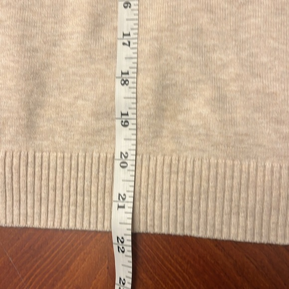 Northern Reflections Women’s Mock turtleneck Oatmeal Beige Medium Petite - Picture 7 of 7